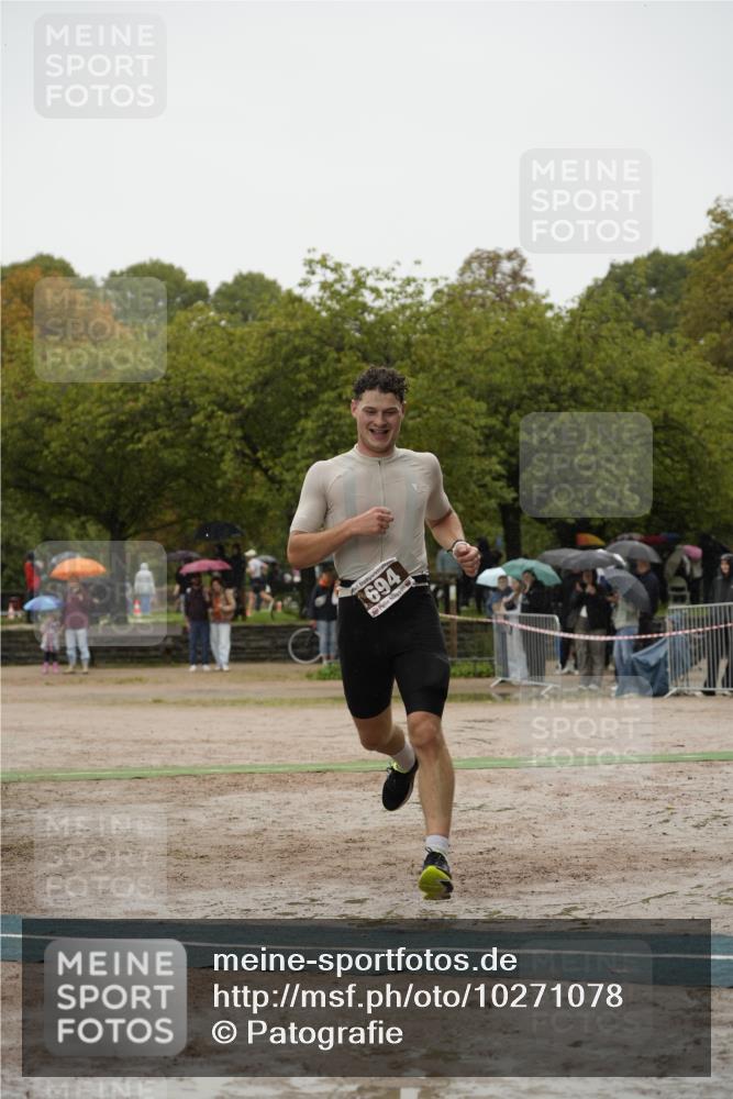 13.09.2026 - Stadtparktriathlon Patografie http://msf.ph/oto/10271078 13.09.2026 12:14:31 Ziel 610, 694 meine-sportfotos.de