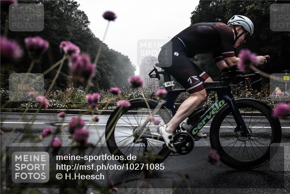 13.09.2026 - Stadtparktriathlon H.Heesch http://msf.ph/oto/10271085 13.09.2026 08:49:34 Radfahren 21, 54, 56, 57, 70, 71 meine-sportfotos.de
