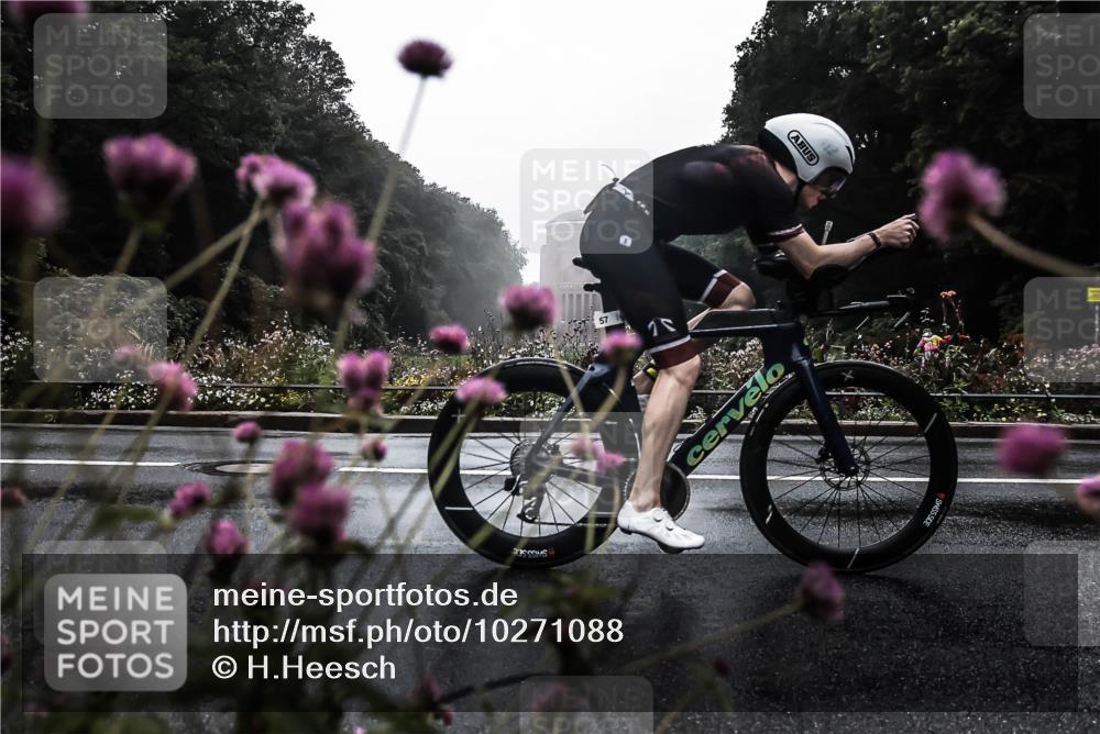 13.09.2026 - Stadtparktriathlon H.Heesch http://msf.ph/oto/10271088 13.09.2026 08:49:36 Radfahren 21, 54, 56, 57, 71 meine-sportfotos.de