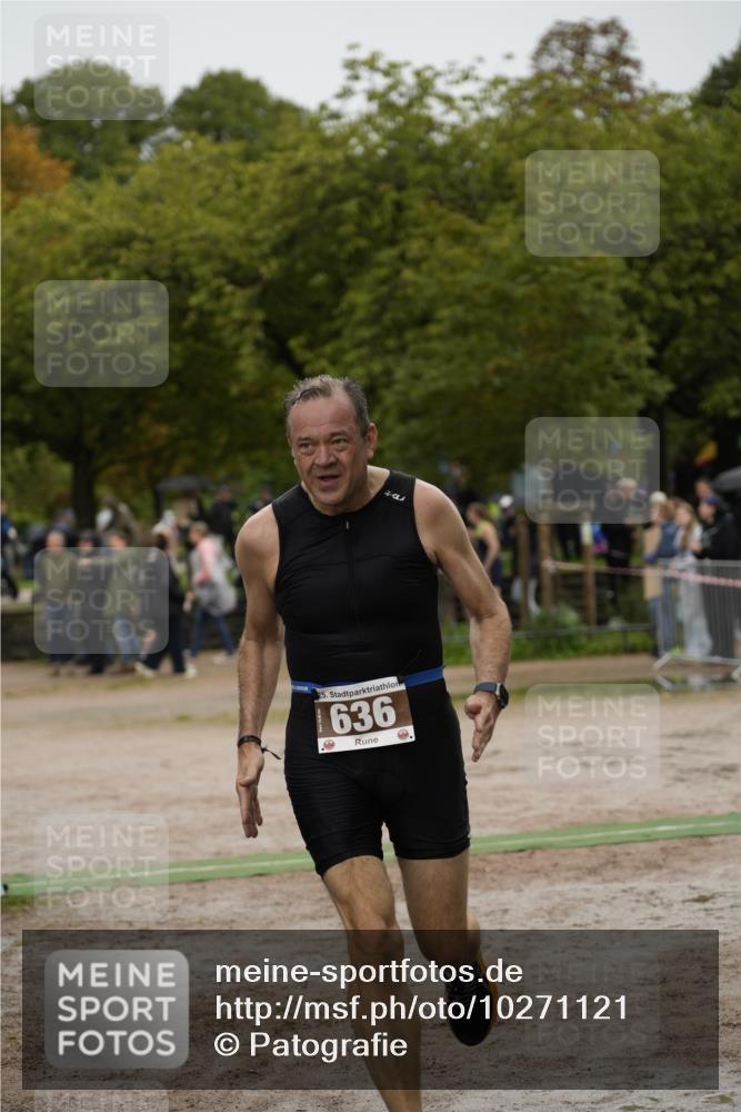 13.09.2026 - Stadtparktriathlon Patografie http://msf.ph/oto/10271121 13.09.2026 12:17:02 Ziel 636 meine-sportfotos.de
