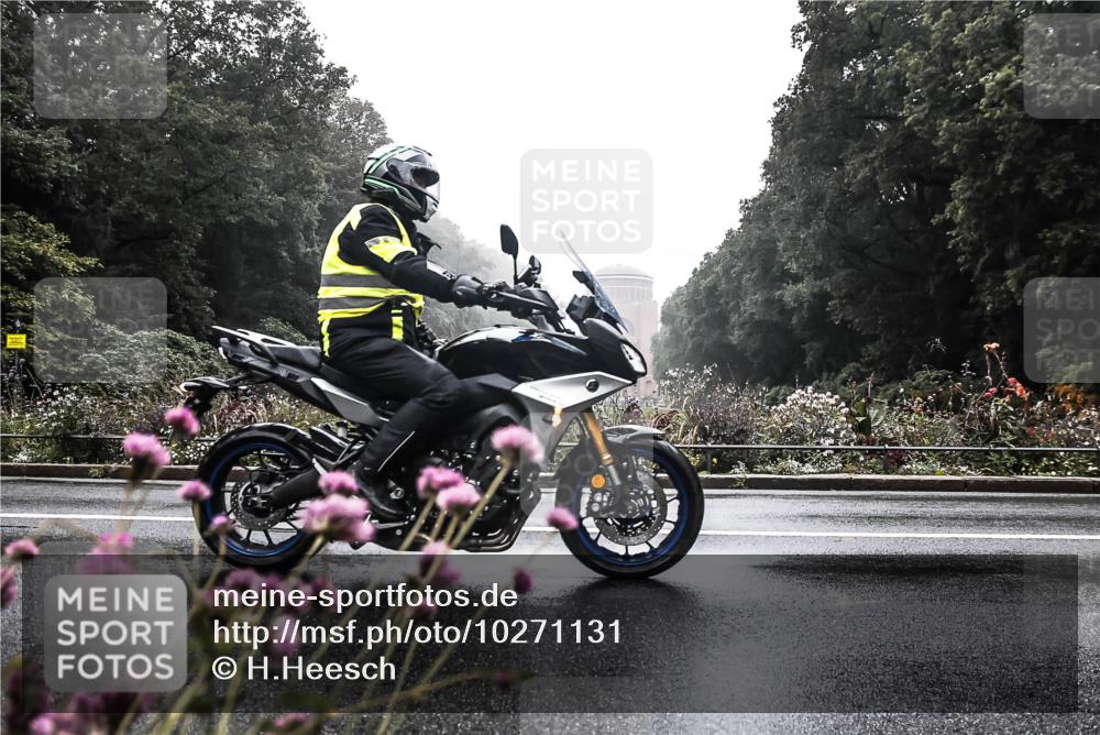 13.09.2026 - Stadtparktriathlon H.Heesch http://msf.ph/oto/10271131 13.09.2026 08:51:15 Radfahren  meine-sportfotos.de