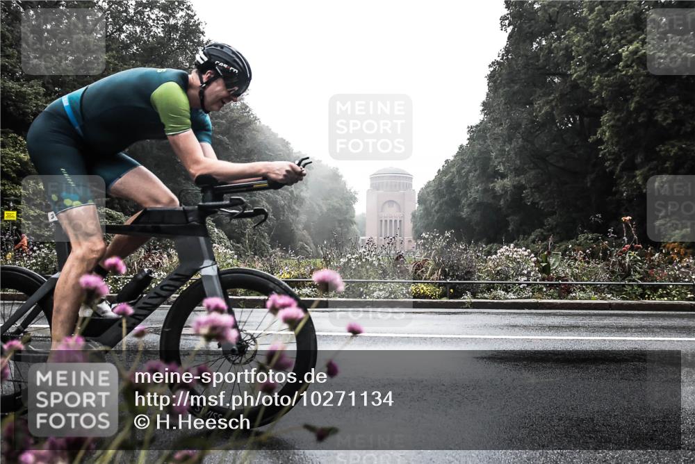 13.09.2026 - Stadtparktriathlon H.Heesch http://msf.ph/oto/10271134 13.09.2026 08:51:22 Radfahren 26, 38 meine-sportfotos.de