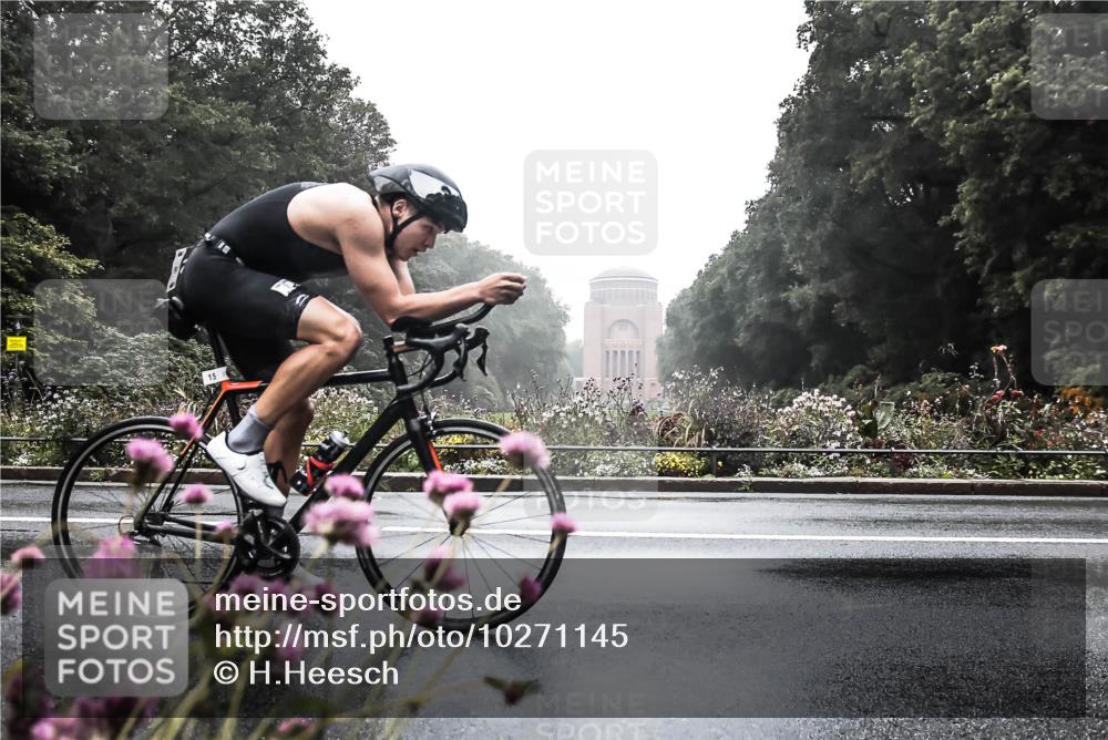 13.09.2026 - Stadtparktriathlon H.Heesch http://msf.ph/oto/10271145 13.09.2026 08:52:12 Radfahren 15 meine-sportfotos.de