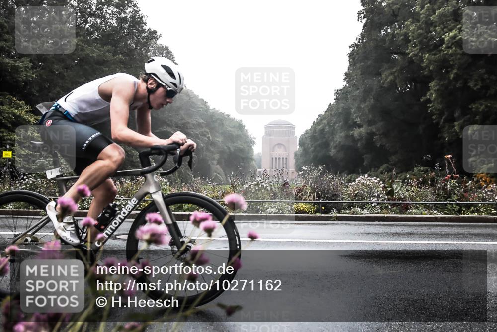 13.09.2026 - Stadtparktriathlon H.Heesch http://msf.ph/oto/10271162 13.09.2026 08:53:04 Radfahren 7, 58 meine-sportfotos.de