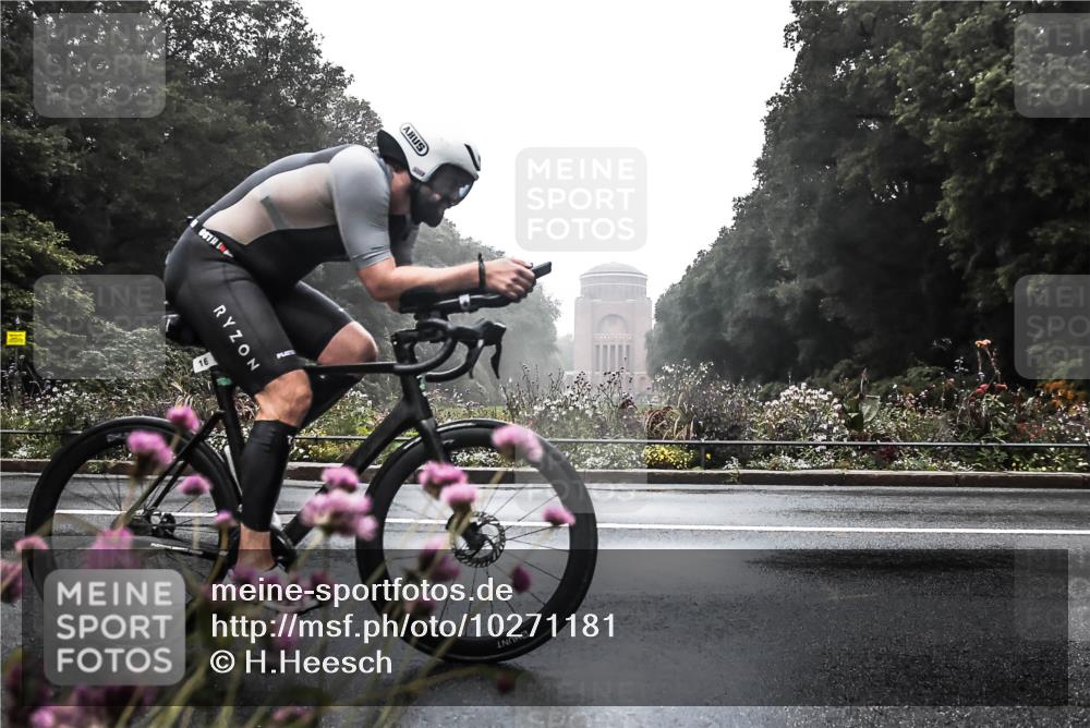 13.09.2026 - Stadtparktriathlon H.Heesch http://msf.ph/oto/10271181 13.09.2026 08:53:37 Radfahren 16, 46, 63, 69 meine-sportfotos.de