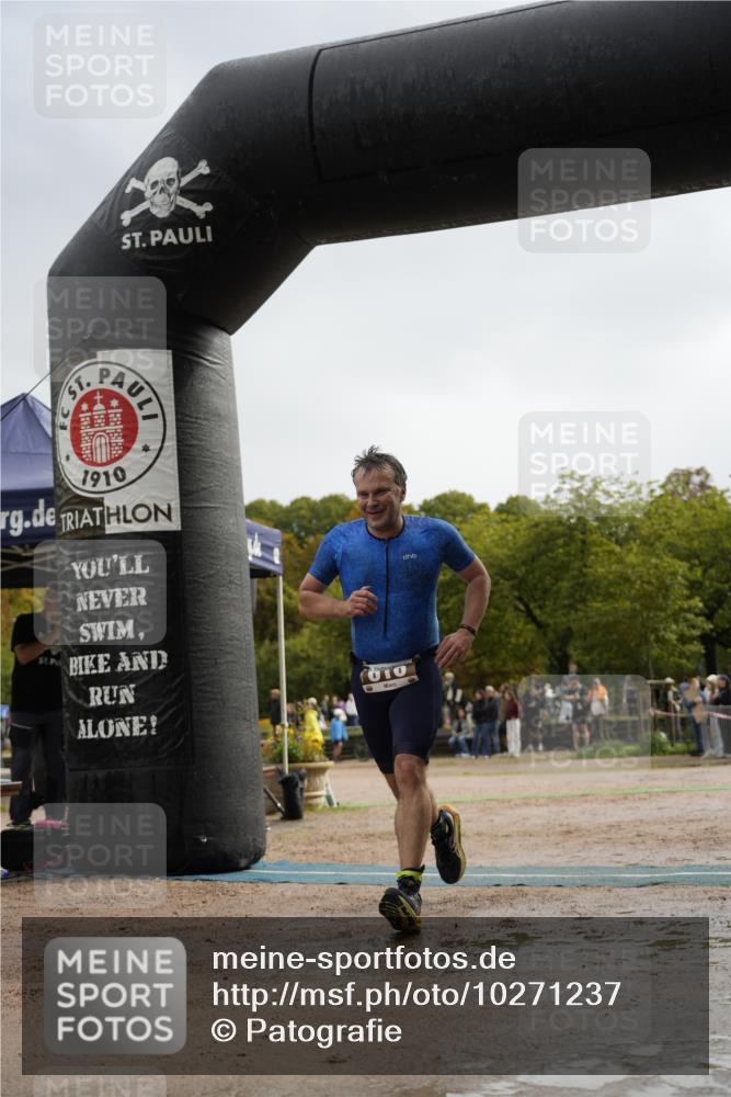 13.09.2026 - Stadtparktriathlon Patografie http://msf.ph/oto/10271237 13.09.2026 12:22:20 Ziel 616 meine-sportfotos.de