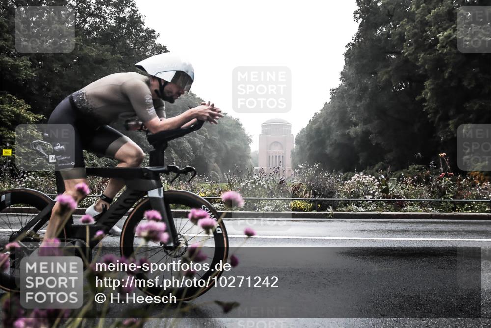 13.09.2026 - Stadtparktriathlon H.Heesch http://msf.ph/oto/10271242 13.09.2026 08:55:19 Radfahren 20, 39, 49 meine-sportfotos.de