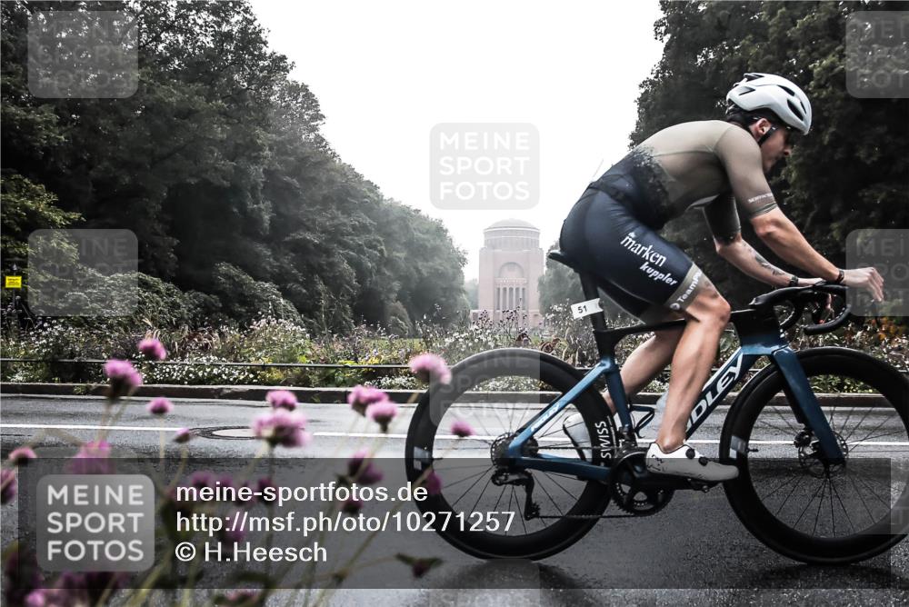 13.09.2026 - Stadtparktriathlon H.Heesch http://msf.ph/oto/10271257 13.09.2026 08:55:47 Radfahren 24, 51, 56, 64, 70 meine-sportfotos.de