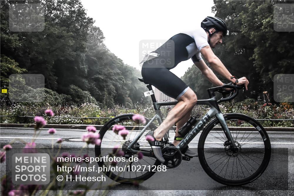 13.09.2026 - Stadtparktriathlon H.Heesch http://msf.ph/oto/10271268 13.09.2026 08:56:04 Radfahren 19, 71 meine-sportfotos.de