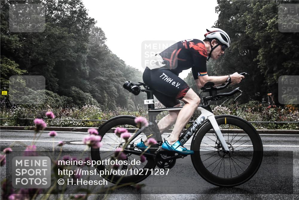 13.09.2026 - Stadtparktriathlon H.Heesch http://msf.ph/oto/10271287 13.09.2026 08:56:35 Radfahren 74 meine-sportfotos.de