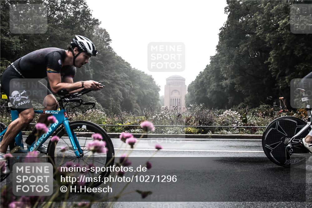 13.09.2026 - Stadtparktriathlon H.Heesch http://msf.ph/oto/10271296 13.09.2026 08:57:07 Radfahren 62, 95 meine-sportfotos.de
