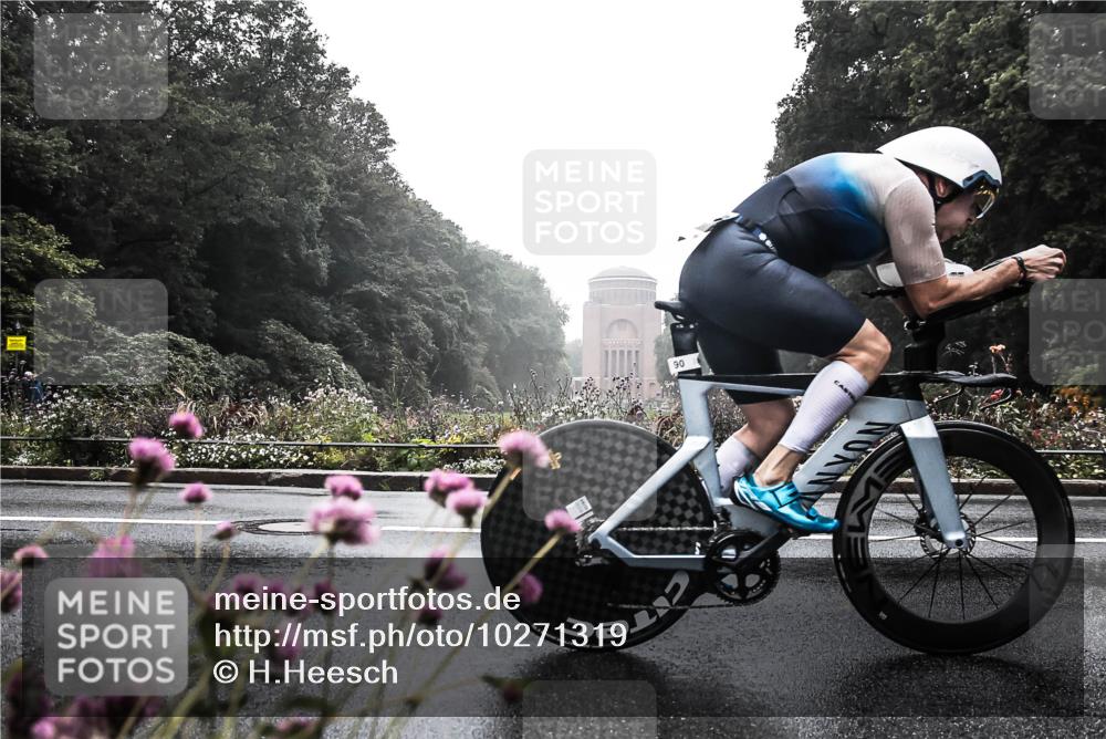 13.09.2026 - Stadtparktriathlon H.Heesch http://msf.ph/oto/10271319 13.09.2026 08:57:38 Radfahren 72, 86, 90, 145 meine-sportfotos.de