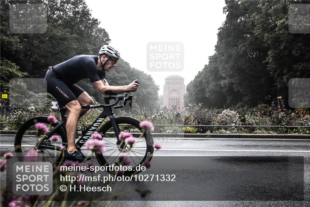 13.09.2026 - Stadtparktriathlon H.Heesch http://msf.ph/oto/10271332 13.09.2026 08:57:54 Radfahren 44, 80, 85 meine-sportfotos.de
