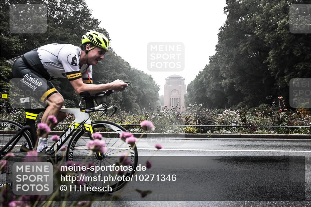 13.09.2026 - Stadtparktriathlon H.Heesch http://msf.ph/oto/10271346 13.09.2026 08:58:04 Radfahren 11, 91, 134 meine-sportfotos.de