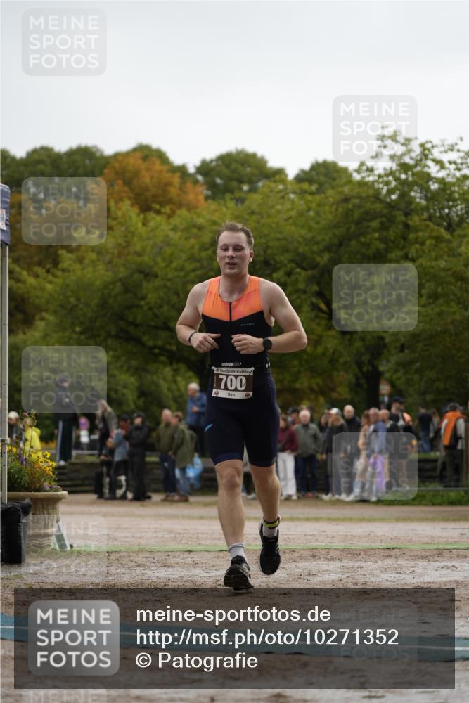 13.09.2026 - Stadtparktriathlon Patografie http://msf.ph/oto/10271352 13.09.2026 12:24:28 Ziel 700, 818 meine-sportfotos.de