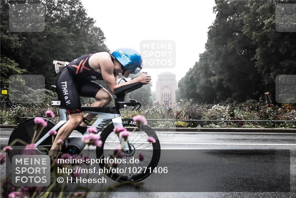 13.09.2026 - Stadtparktriathlon H.Heesch http://msf.ph/oto/10271406 13.09.2026 08:59:07 Radfahren 8, 138 meine-sportfotos.de