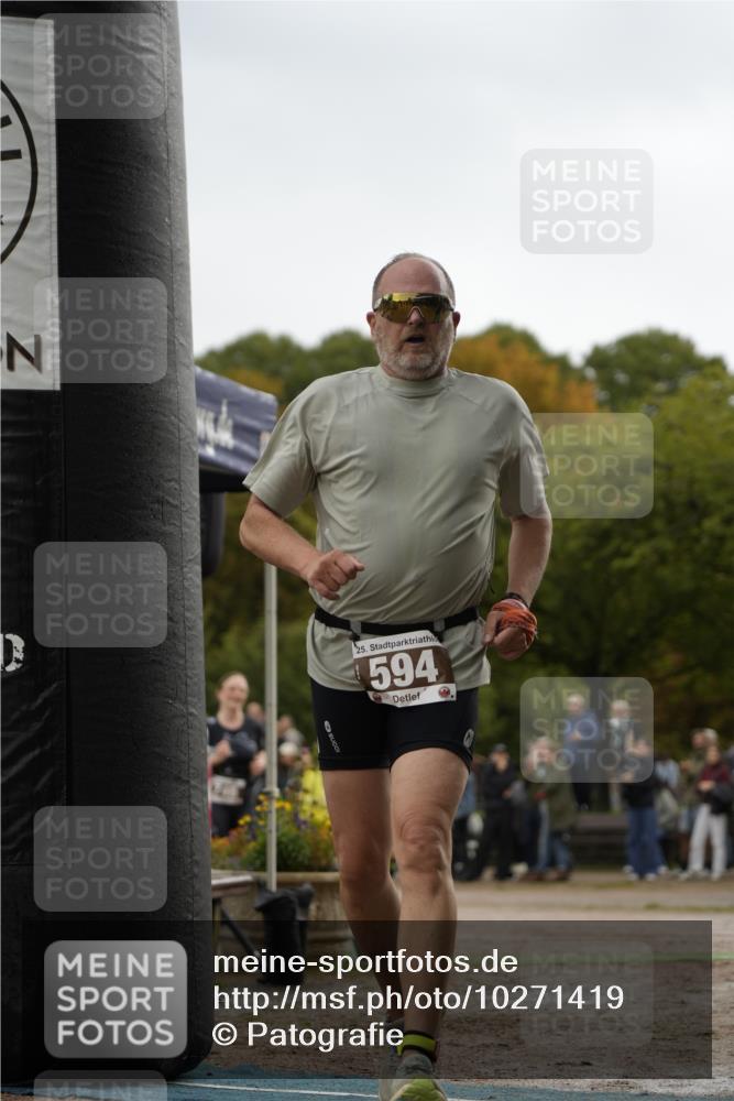 13.09.2026 - Stadtparktriathlon Patografie http://msf.ph/oto/10271419 13.09.2026 12:26:06 Ziel 594, 746, 810 meine-sportfotos.de