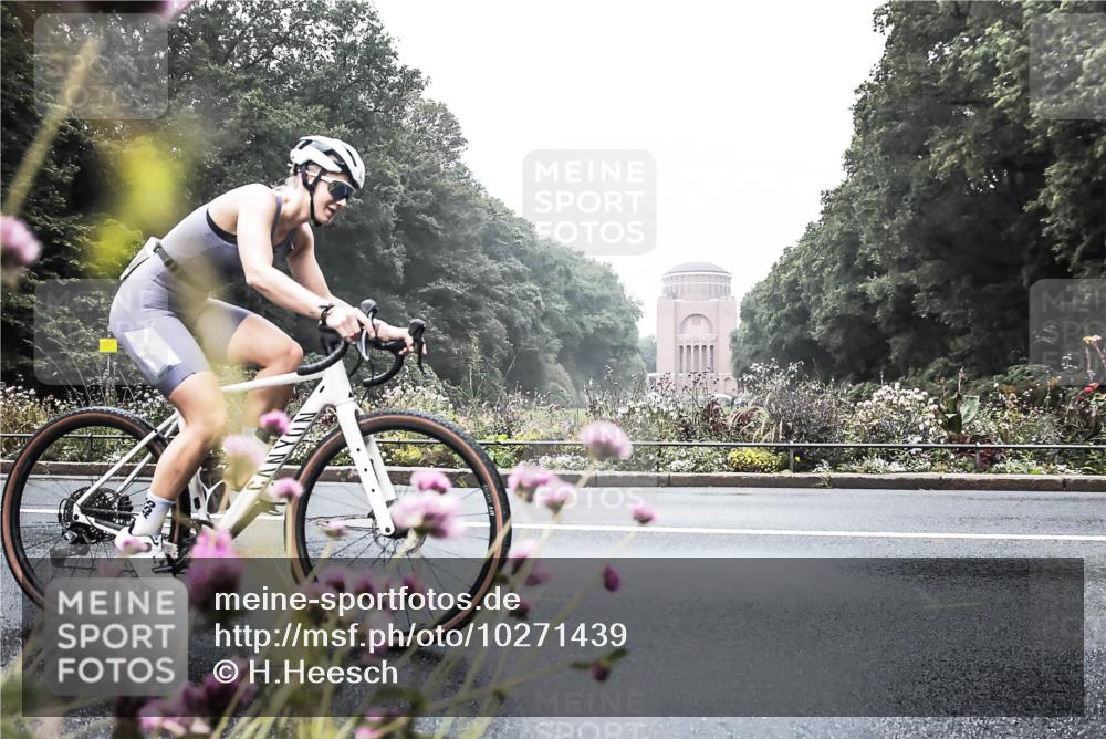 13.09.2026 - Stadtparktriathlon H.Heesch http://msf.ph/oto/10271439 13.09.2026 10:26:16 Radfahren 364 meine-sportfotos.de