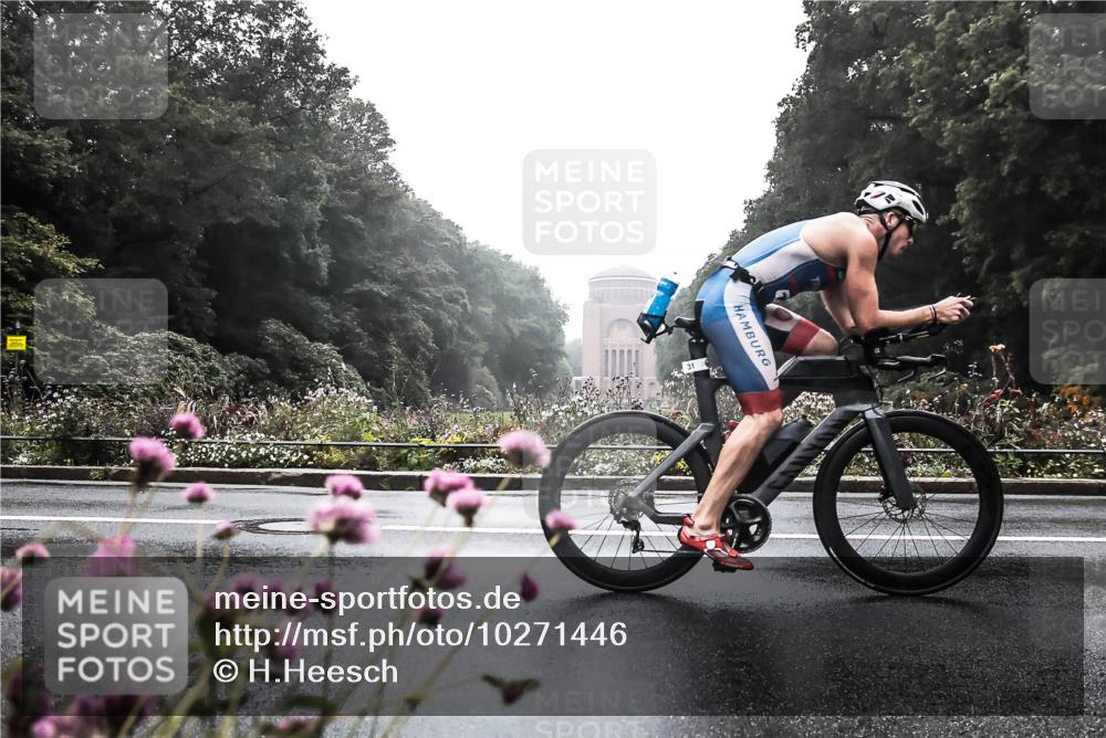 13.09.2026 - Stadtparktriathlon H.Heesch http://msf.ph/oto/10271446 13.09.2026 08:59:39 Radfahren 2, 31, 46, 63, 108 meine-sportfotos.de