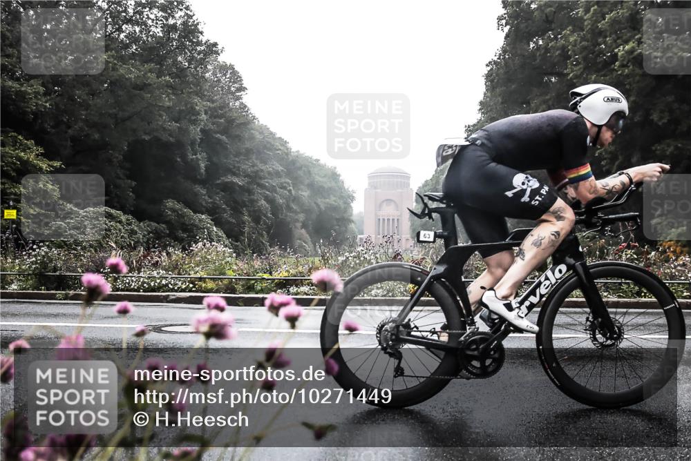 13.09.2026 - Stadtparktriathlon H.Heesch http://msf.ph/oto/10271449 13.09.2026 08:59:41 Radfahren 2, 31, 63, 108, 110 meine-sportfotos.de