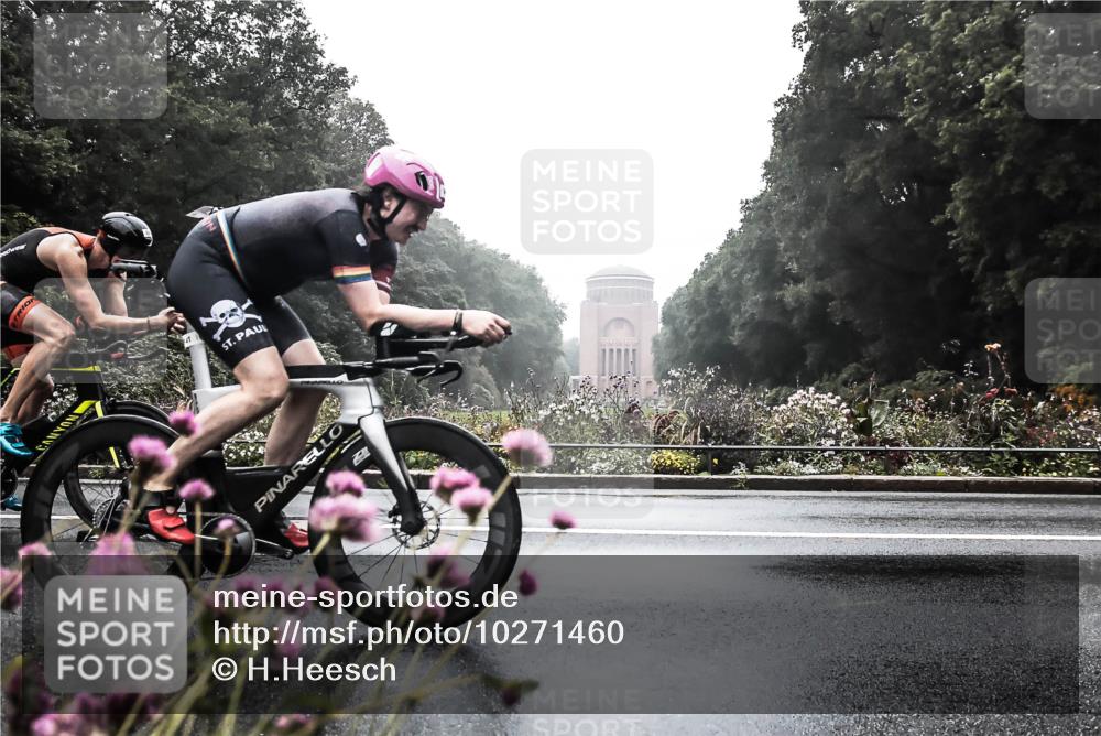 13.09.2026 - Stadtparktriathlon H.Heesch http://msf.ph/oto/10271460 13.09.2026 08:59:48 Radfahren 1, 17, 69, 123, 141 meine-sportfotos.de