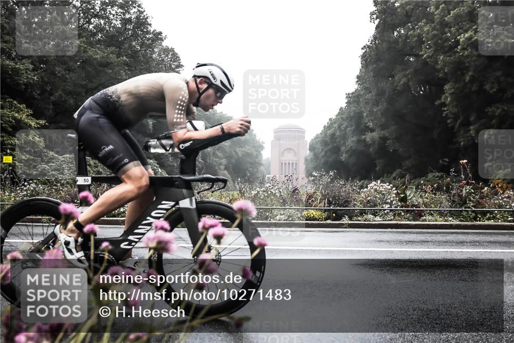 13.09.2026 - Stadtparktriathlon H.Heesch http://msf.ph/oto/10271483 13.09.2026 09:00:05 Radfahren 43, 50, 89, 102 meine-sportfotos.de