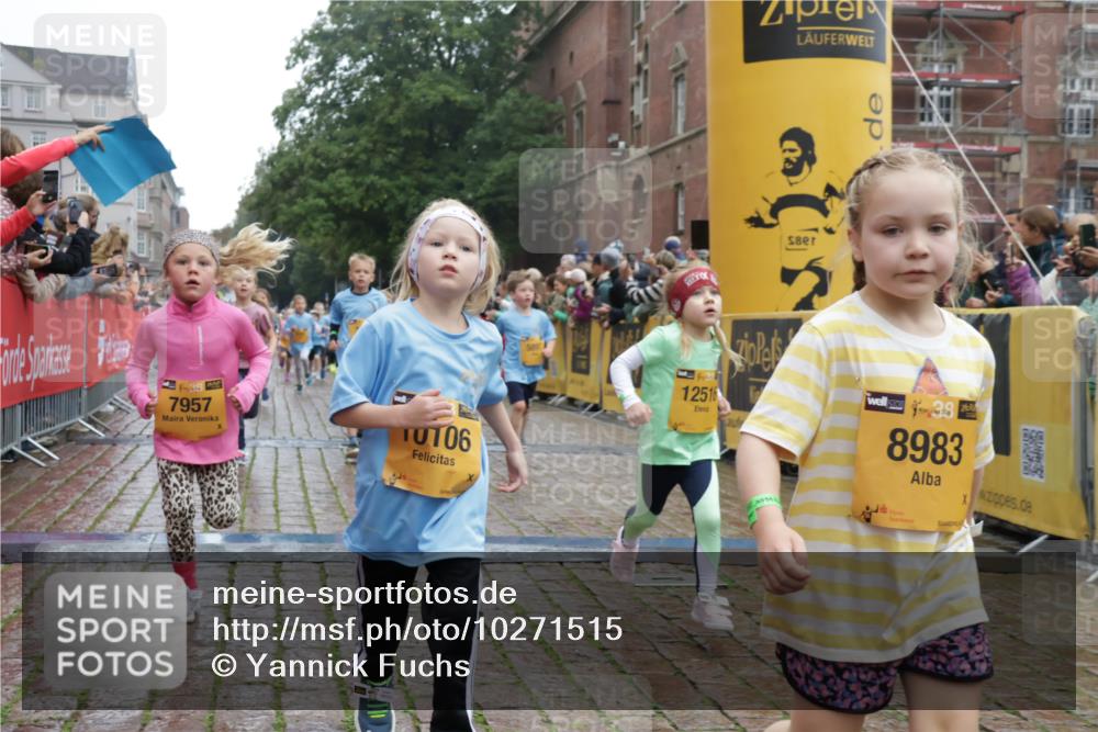 13.09.2026 - Kiel Lauf Yannick Fuchs http://msf.ph/oto/10271515 13.09.2026 08:34:24 Ziel 126, 138, 720, 2740, 3023, 3118, 3277, 4016, 4417, 4584, 5099, 7042, 7135, 8226, 8333, 8930, 9047, 10158, 10381, 10446, 10713, 10815, 12100, 12236, 12525, 657, 743, 1058, 1103, 1295, 1924, 2140, 2477, 2769, 2851, 4080, 4146, 4796, 4839, 5324, 6351, 6453, 7041, 7567, 8179, 8478, 9211, 9418, 9670, 9945, 10121, 10172, 11008, 11226, 11365, 11572, 11664, 831, 1623, 1624, 2108, 2276, 2612, 2622, 2641, 3058, 3380, 3953, 5022, 5625, 5897, 6111, 6369 meine-sportfotos.de