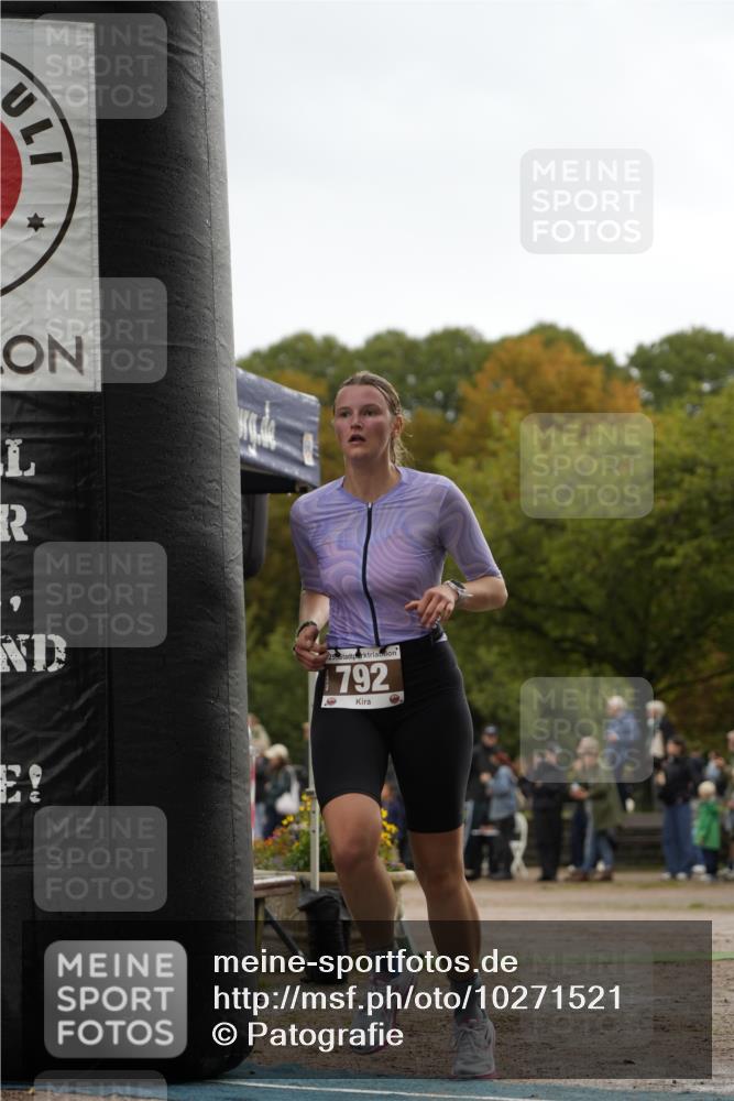 13.09.2026 - Stadtparktriathlon Patografie http://msf.ph/oto/10271521 13.09.2026 12:27:31 Ziel 792, 820 meine-sportfotos.de