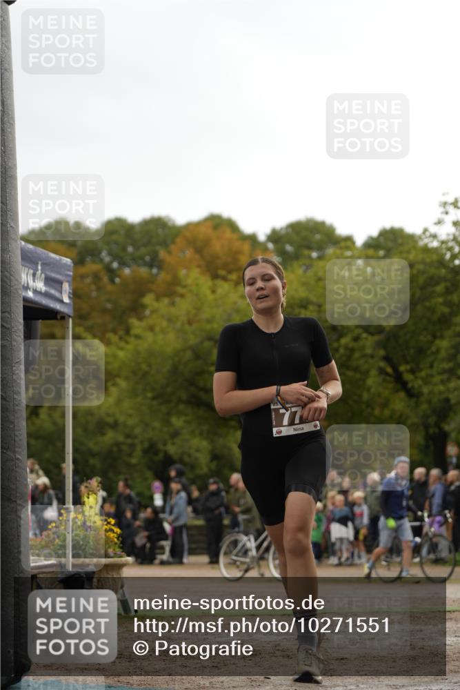 13.09.2026 - Stadtparktriathlon Patografie http://msf.ph/oto/10271551 13.09.2026 12:28:02 Ziel 778, 821 meine-sportfotos.de