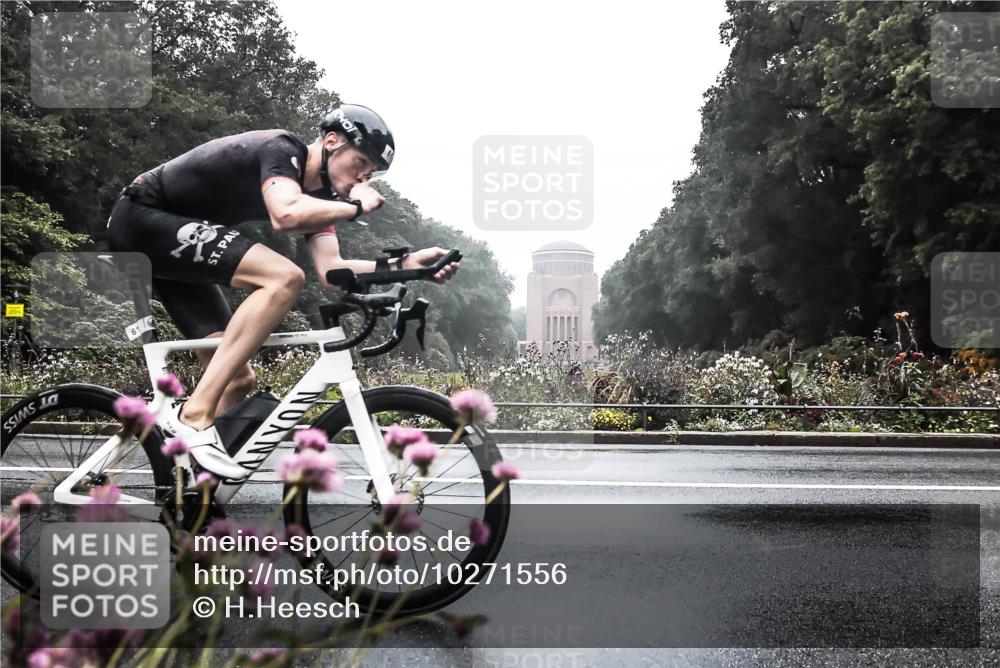 13.09.2026 - Stadtparktriathlon H.Heesch http://msf.ph/oto/10271556 13.09.2026 09:00:39 Radfahren 61, 99 meine-sportfotos.de