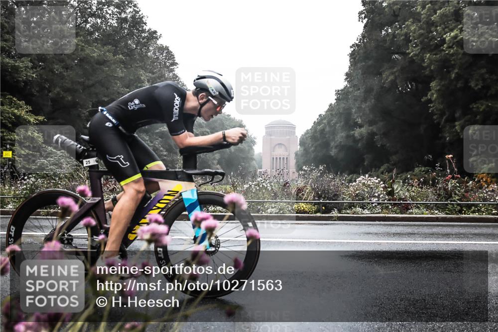13.09.2026 - Stadtparktriathlon H.Heesch http://msf.ph/oto/10271563 13.09.2026 09:00:48 Radfahren 25, 30 meine-sportfotos.de