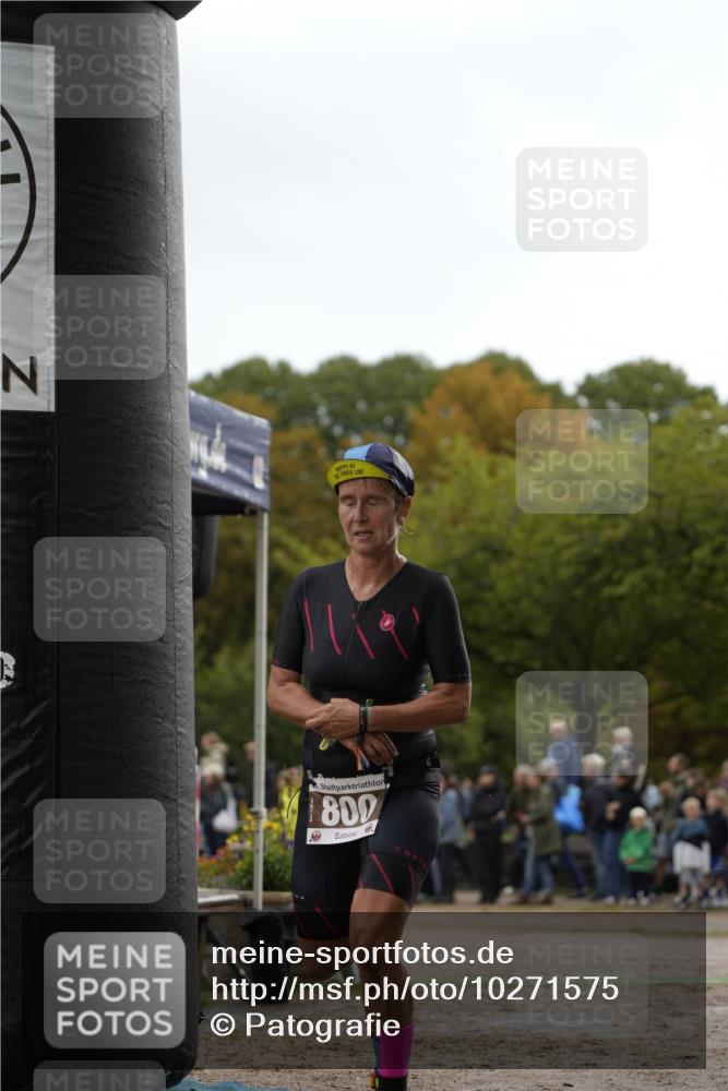 13.09.2026 - Stadtparktriathlon Patografie http://msf.ph/oto/10271575 13.09.2026 12:28:25 Ziel 800 meine-sportfotos.de