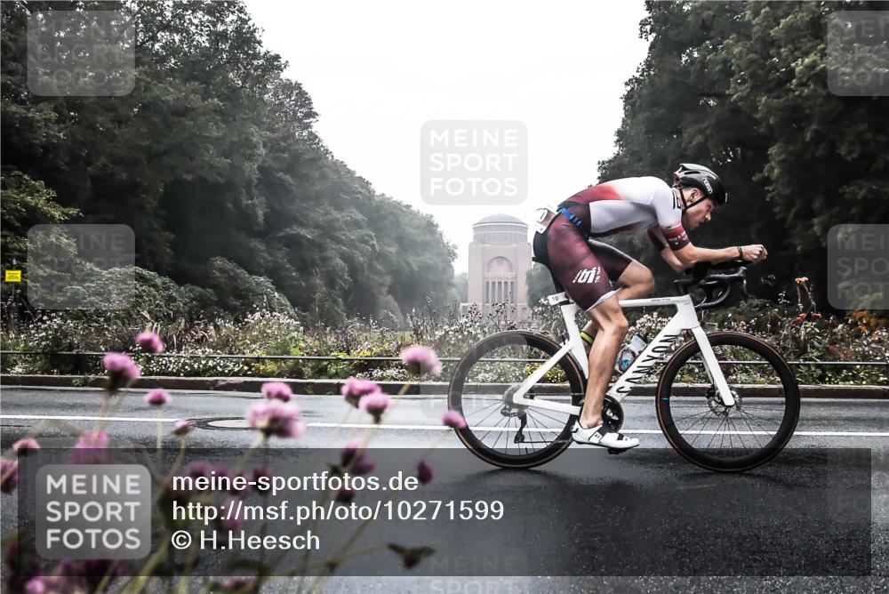 13.09.2026 - Stadtparktriathlon H.Heesch http://msf.ph/oto/10271599 13.09.2026 09:01:20 Radfahren 10, 20, 75, 101, 104, 128 meine-sportfotos.de