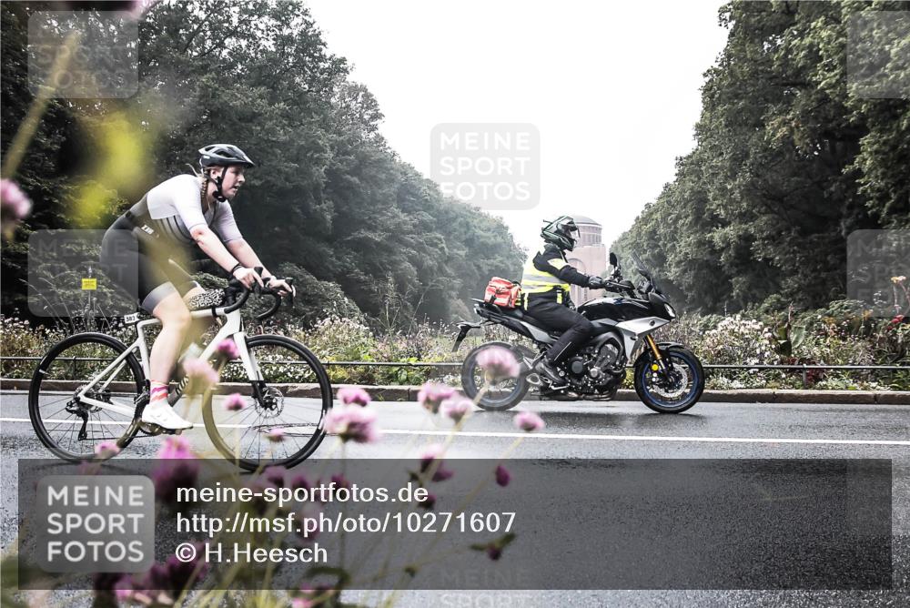 13.09.2026 - Stadtparktriathlon H.Heesch http://msf.ph/oto/10271607 13.09.2026 10:28:20 Radfahren 229, 253, 270, 273, 383, 434 meine-sportfotos.de