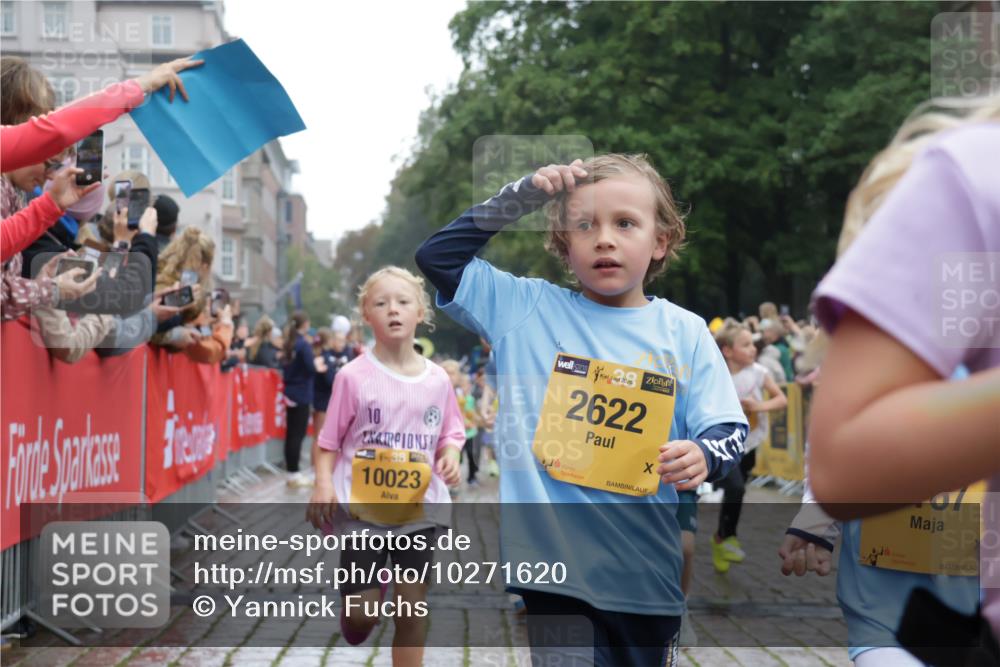 13.09.2026 - Kiel Lauf Yannick Fuchs http://msf.ph/oto/10271620 13.09.2026 08:34:29 Ziel 126, 138, 720, 1623, 1624, 2612, 2740, 3023, 3118, 3277, 3380, 4016, 4584, 6111, 7042, 7408, 7957, 8226, 8333, 8423, 8930, 8983, 9047, 10106, 10158, 10180, 10381, 10446, 10923, 12100, 12516, 657, 1058, 1103, 1295, 1924, 2140, 2769, 2851, 4146, 4417, 4796, 4839, 5099, 5324, 6351, 6453, 7041, 7135, 7567, 8179, 8478, 9211, 9945, 10121, 10172, 10713, 10815, 11008, 11365, 11572, 11664, 831, 1104, 2108, 2276, 2622, 2641, 3058, 3953, 5022, 5579, 5625, 5897, 6369 meine-sportfotos.de