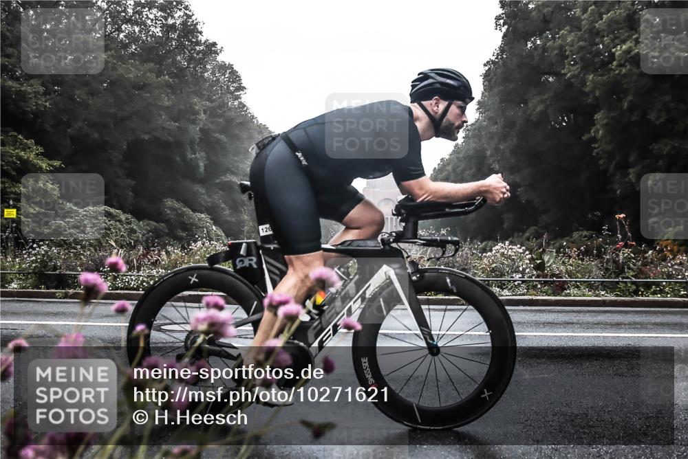 13.09.2026 - Stadtparktriathlon H.Heesch http://msf.ph/oto/10271621 13.09.2026 09:01:34 Radfahren 65, 126 meine-sportfotos.de