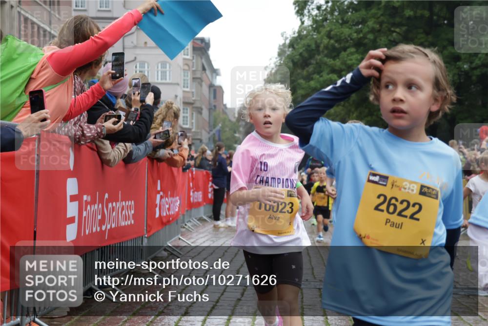 13.09.2026 - Kiel Lauf Yannick Fuchs http://msf.ph/oto/10271626 13.09.2026 08:34:30 Ziel 126, 138, 720, 1623, 1624, 2612, 2740, 3023, 3118, 3277, 3380, 4016, 4584, 6111, 7042, 7408, 7957, 8226, 8333, 8423, 8930, 8983, 9047, 10106, 10158, 10180, 10381, 10446, 10923, 12100, 12516, 657, 720, 1058, 1103, 1295, 1924, 2140, 2769, 2851, 4016, 4146, 4417, 4796, 4839, 5099, 5324, 6351, 6453, 7041, 7135, 7567, 8179, 8333, 8478, 9211, 9945, 10121, 10172, 10713, 10815, 11008, 11365, 11572, 11664, 831, 1104, 2108, 2276, 2622, 2641, 3058, 3953, 5022, 5579, 5625, 5897, 6369 meine-sportfotos.de