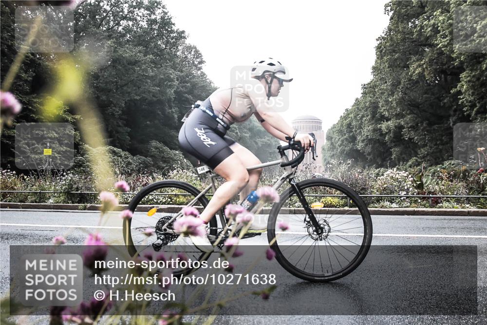 13.09.2026 - Stadtparktriathlon H.Heesch http://msf.ph/oto/10271638 13.09.2026 10:28:27 Radfahren 253, 270, 286, 346, 372, 376, 406 meine-sportfotos.de