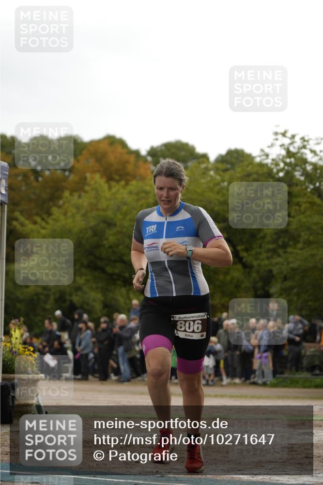 13.09.2026 - Stadtparktriathlon Patografie http://msf.ph/oto/10271647 13.09.2026 12:29:16 Ziel 806, 867 meine-sportfotos.de