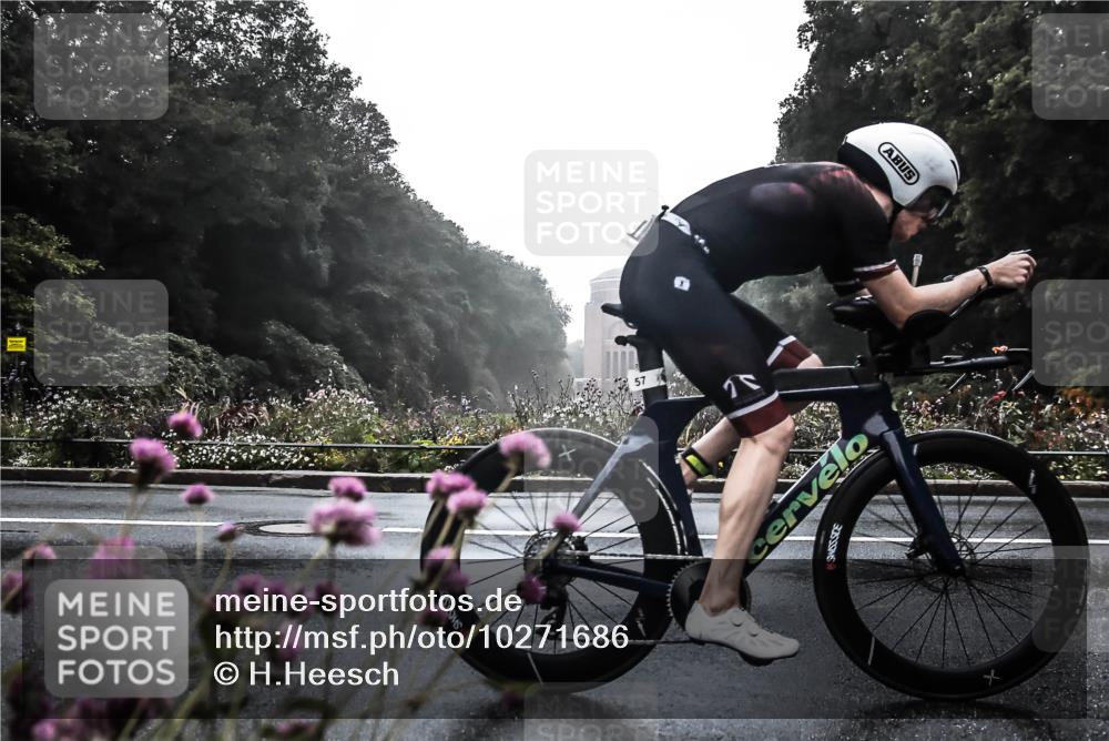13.09.2026 - Stadtparktriathlon H.Heesch http://msf.ph/oto/10271686 13.09.2026 09:02:44 Radfahren 19, 54, 57, 93 meine-sportfotos.de