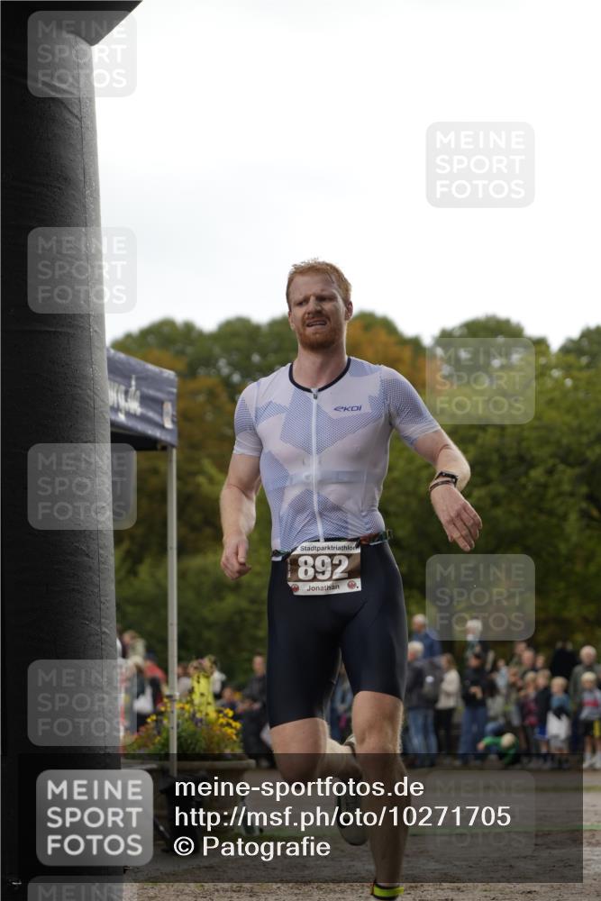 13.09.2026 - Stadtparktriathlon Patografie http://msf.ph/oto/10271705 13.09.2026 12:30:00 Ziel 892 meine-sportfotos.de