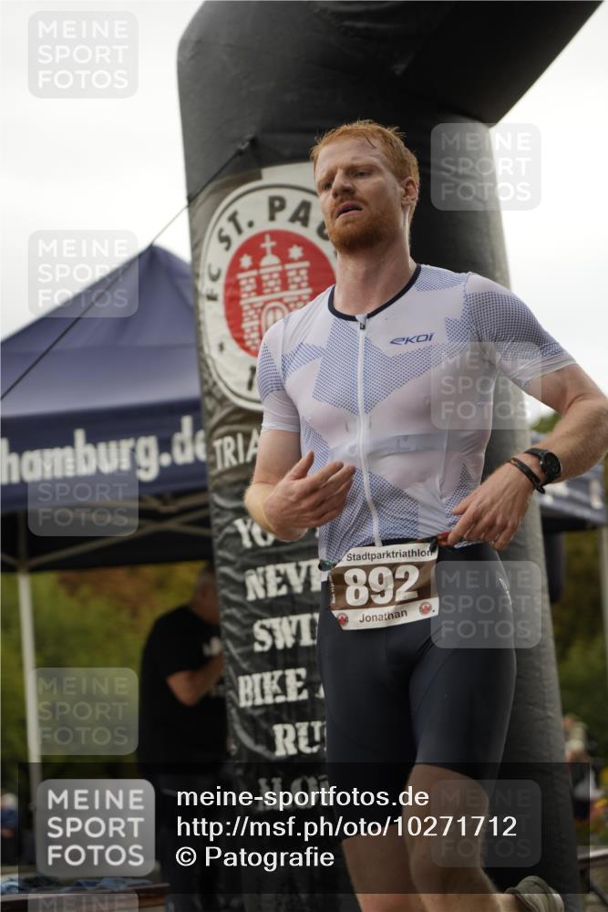 13.09.2026 - Stadtparktriathlon Patografie http://msf.ph/oto/10271712 13.09.2026 12:30:01 Ziel 892 meine-sportfotos.de