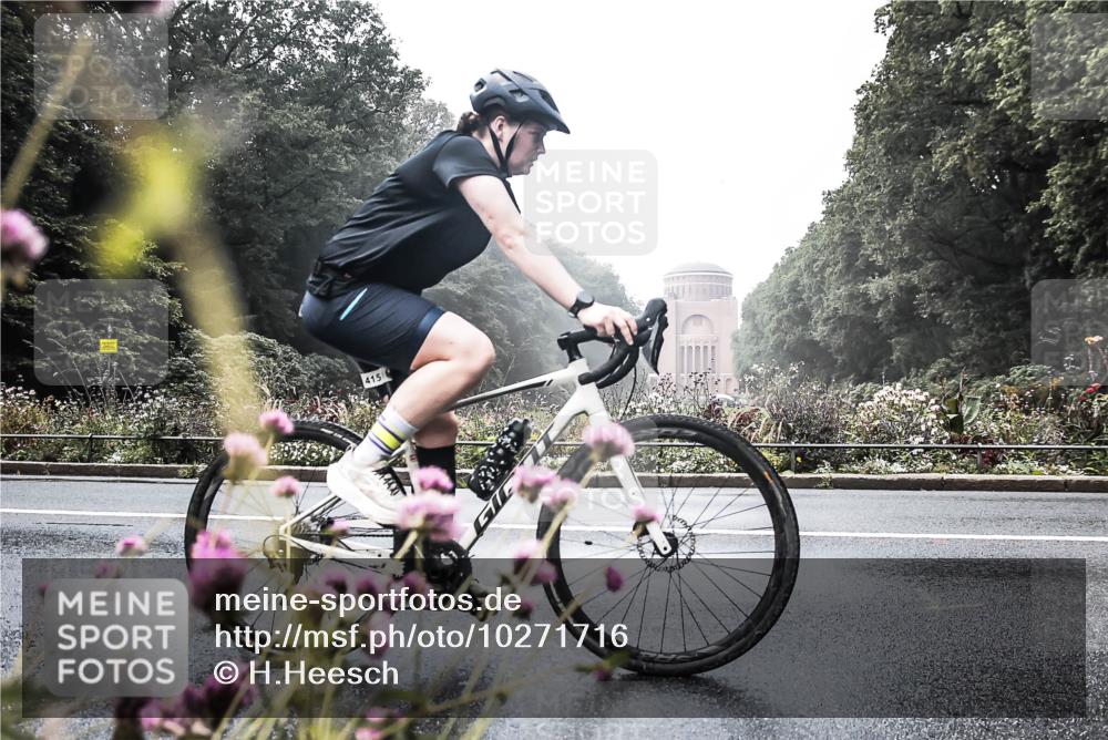 13.09.2026 - Stadtparktriathlon H.Heesch http://msf.ph/oto/10271716 13.09.2026 10:29:16 Radfahren 234, 344, 415, 420, 460 meine-sportfotos.de