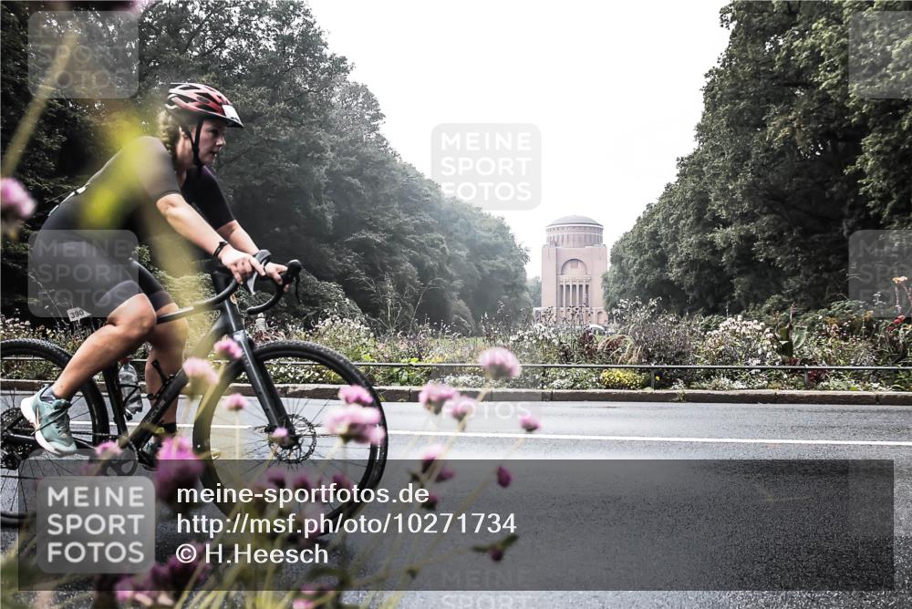 13.09.2026 - Stadtparktriathlon H.Heesch http://msf.ph/oto/10271734 13.09.2026 10:29:36 Radfahren 390 meine-sportfotos.de
