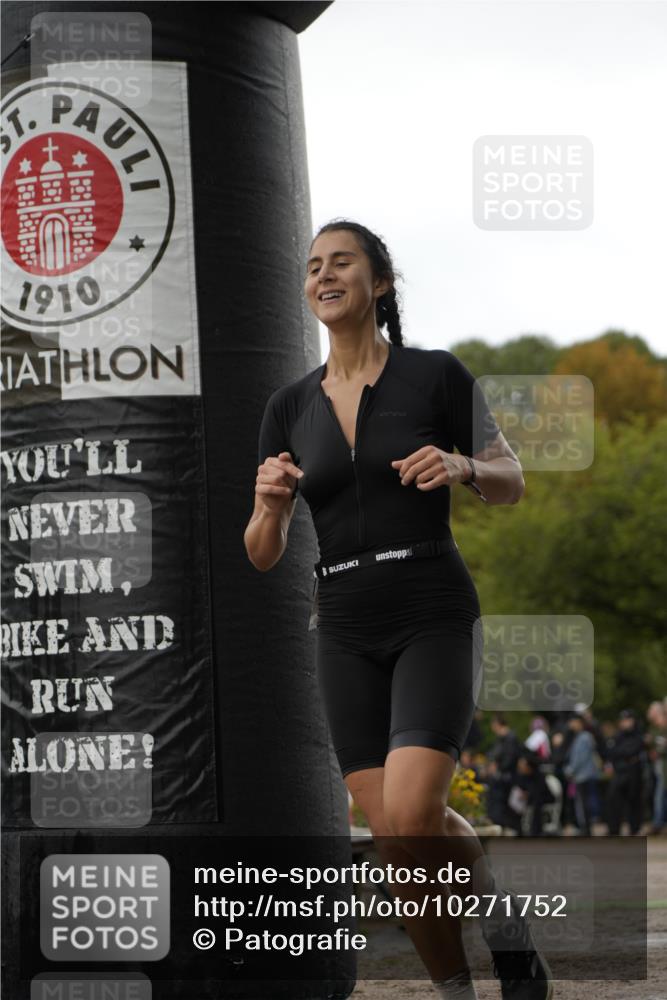 13.09.2026 - Stadtparktriathlon Patografie http://msf.ph/oto/10271752 13.09.2026 12:30:42 Ziel 824 meine-sportfotos.de