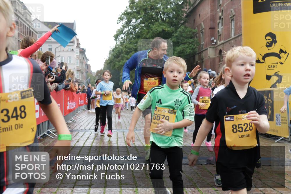 13.09.2026 - Kiel Lauf Yannick Fuchs http://msf.ph/oto/10271763 13.09.2026 08:34:36 Ziel 126, 138, 831, 1623, 1624, 2108, 2276, 2612, 2622, 3058, 3277, 3380, 3953, 4584, 5625, 5897, 6111, 6369, 7042, 7408, 7957, 8423, 8836, 8930, 8983, 9047, 9167, 9758, 9765, 10106, 10180, 10381, 10923, 11457, 12516, 12549, 138, 657, 720, 1058, 1103, 1295, 1924, 2140, 2740, 2769, 2851, 3023, 3118, 4016, 4146, 4417, 4796, 4839, 5099, 5324, 6453, 7041, 7135, 7567, 8179, 8226, 8333, 8478, 8930, 9211, 9945, 10121, 10172, 10713, 10815, 11365, 11572, 12100, 1104, 2641, 5022, 5579 meine-sportfotos.de