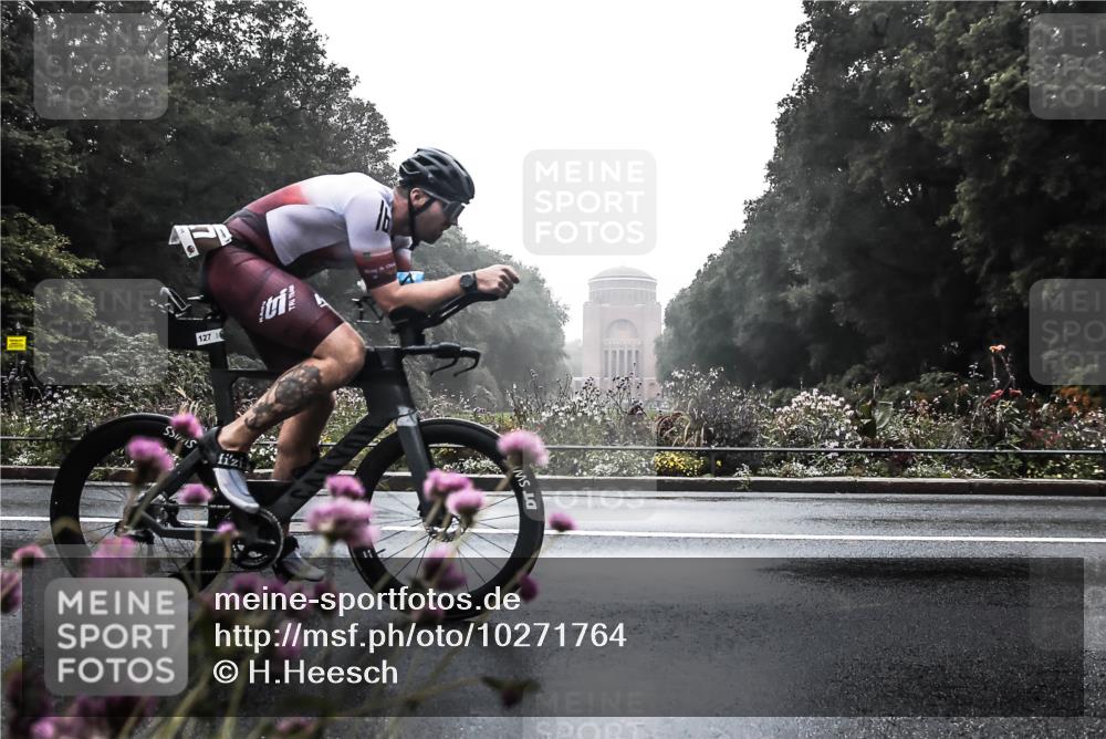 13.09.2026 - Stadtparktriathlon H.Heesch http://msf.ph/oto/10271764 13.09.2026 09:03:52 Radfahren 127 meine-sportfotos.de