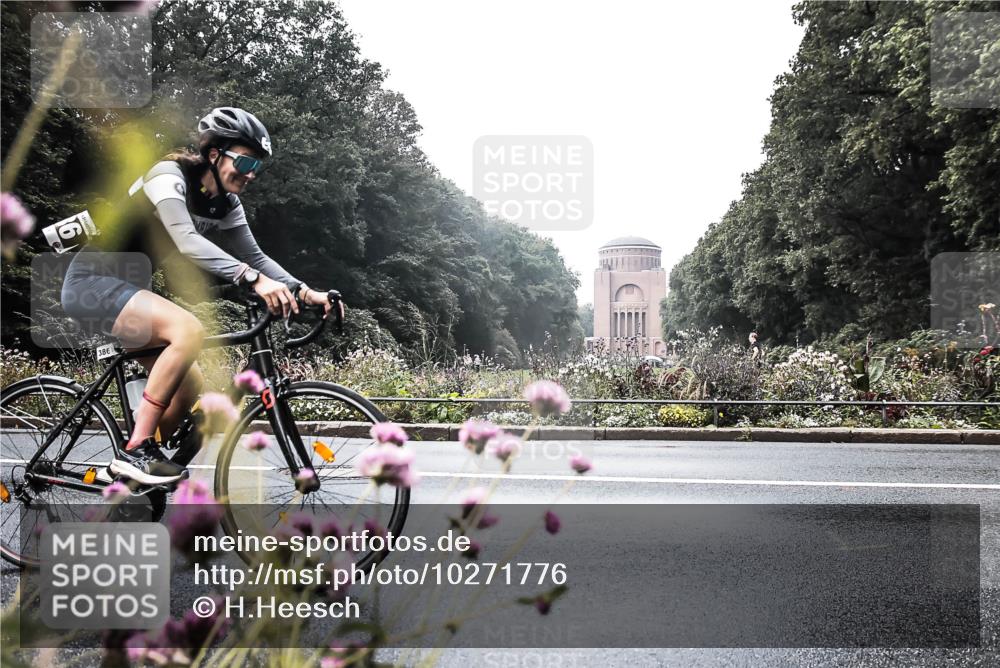 13.09.2026 - Stadtparktriathlon H.Heesch http://msf.ph/oto/10271776 13.09.2026 10:30:08 Radfahren 386 meine-sportfotos.de