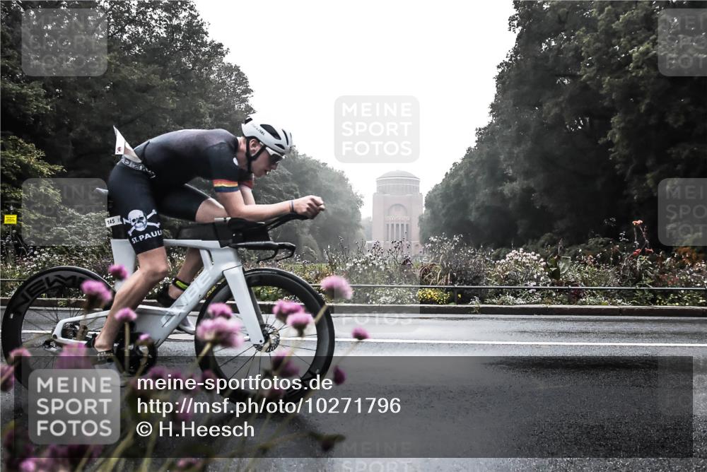 13.09.2026 - Stadtparktriathlon H.Heesch http://msf.ph/oto/10271796 13.09.2026 09:04:36 Radfahren 15, 22, 35, 145, 152 meine-sportfotos.de