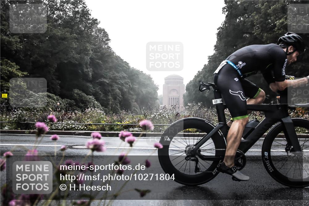 13.09.2026 - Stadtparktriathlon H.Heesch http://msf.ph/oto/10271804 13.09.2026 09:04:39 Radfahren 8, 15, 22, 35, 67, 116, 145, 152 meine-sportfotos.de